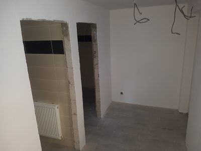 Budovanie staničnej budovy Čermeľ 