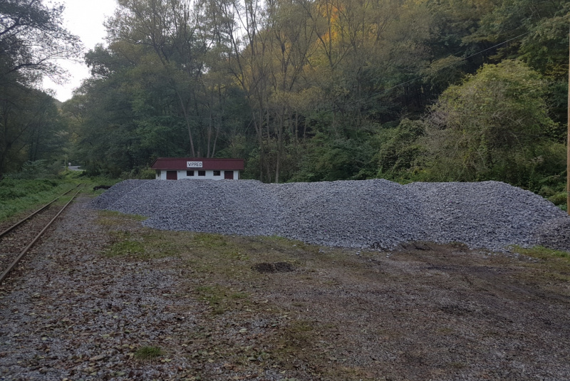  Staviame staničnú budovu