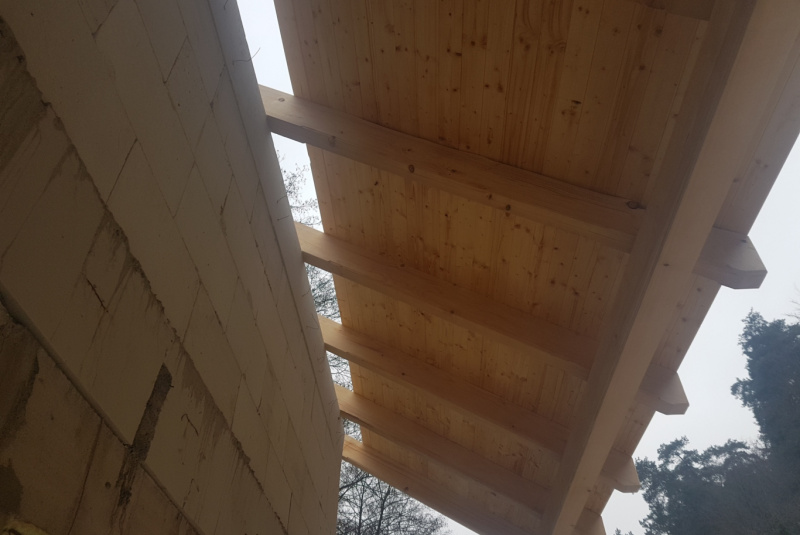  Staviame staničnú budovu