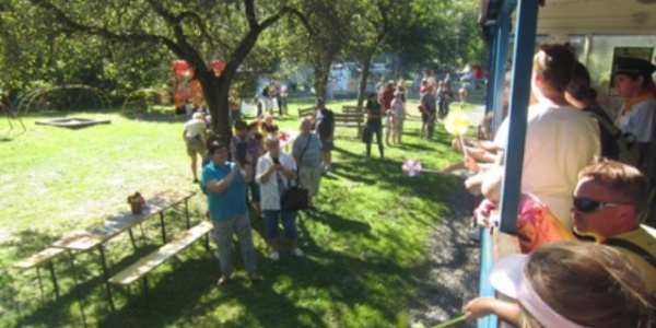 Ocko, poď sa s nami hrať 