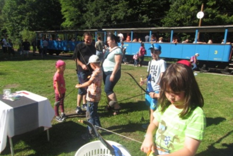  Ocko, poď sa s nami hrať 