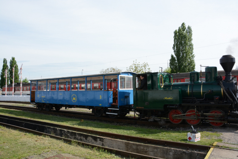  Prvé zakúrenie Katky 2014