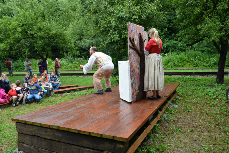  Divadlá a amfiteáter 2013