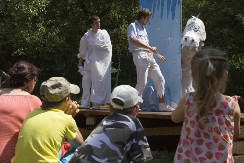  Divadlá a amfiteáter 2013