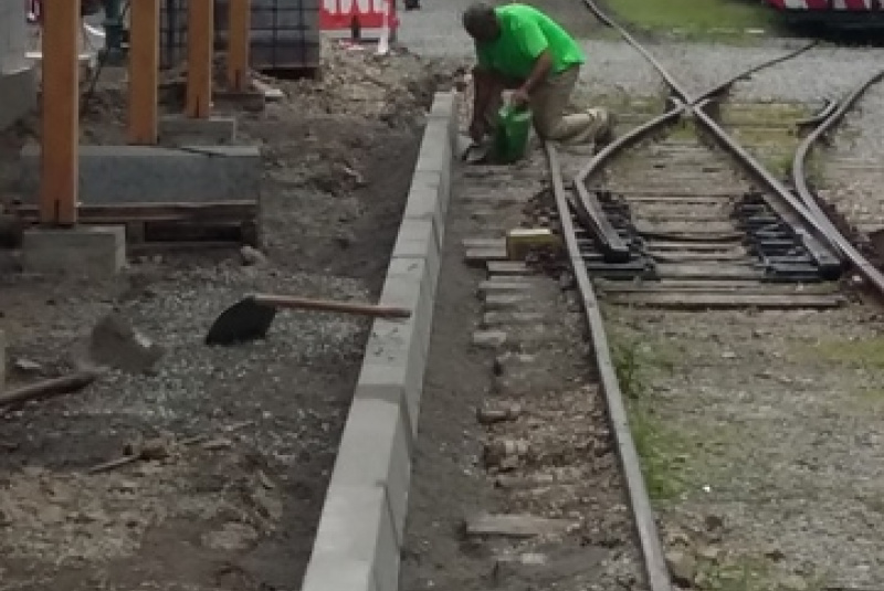 Výstavba nového nástupišťa