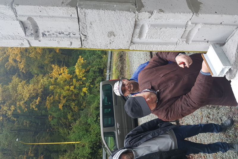 Staviame staničnú budovu Staviame staničnú budovu