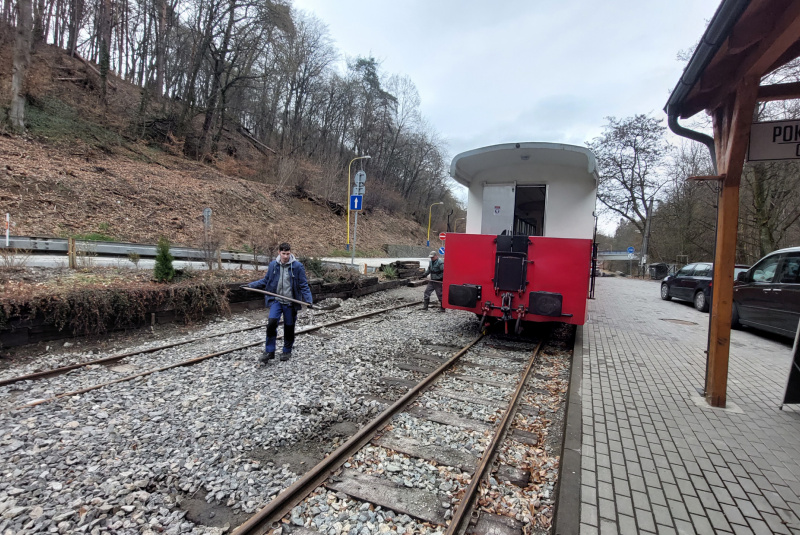  Otvorenie železnice