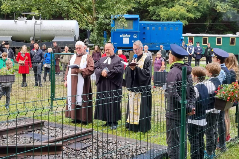 Prvá železničná zvonica na Slovensku Prvá železničná zvonica na Slovensku