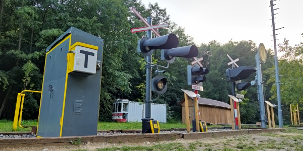 NOVINKA  Výstražníky  so signalizáciou  