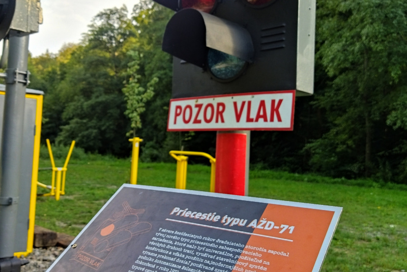 NOVINKA  Výstražníky  so signalizáciou  