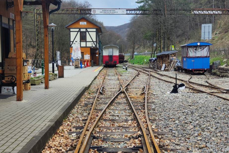 Námedzníky a výhybky sa dočkali Námedzníky a výhybky sa dočkali