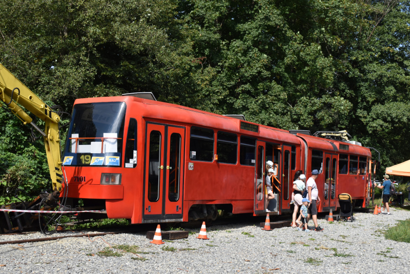 DNI PARNEJ NOSTALGIE - 140 rokov radosti