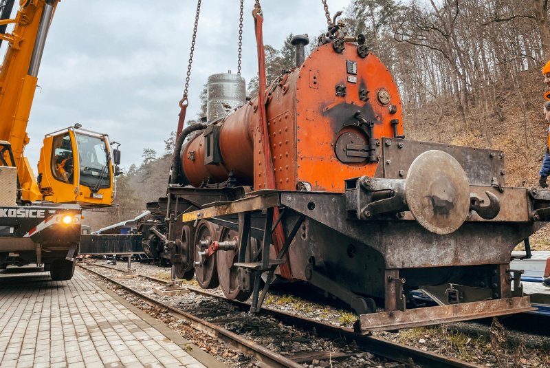 Oprava Katky vyvrcholí lakovaním v DPMK Oprava Katky vyvrcholí lakovaním v DPMK