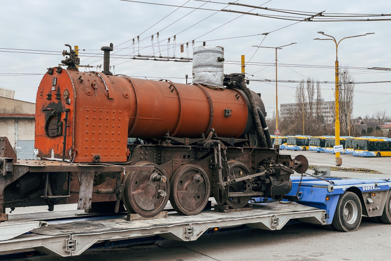 Oprava Katky vyvrcholí lakovaním v DPMK Oprava Katky vyvrcholí lakovaním v DPMK