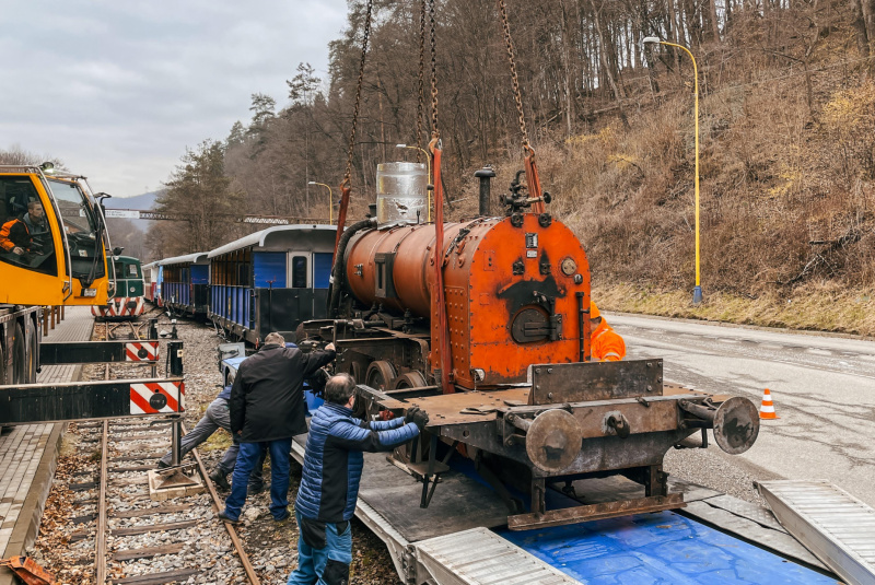 Oprava Katky vyvrcholí lakovaním v DPMK Oprava Katky vyvrcholí lakovaním v DPMK