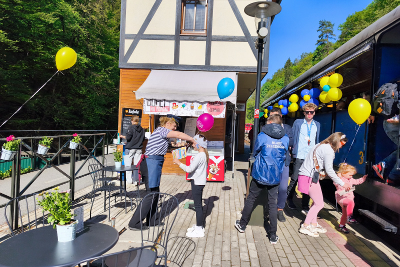  Slávnostné otvorenie 