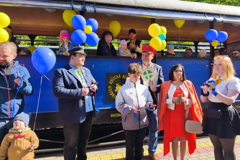 Slávnostné otvorenie Slávnostné otvorenie