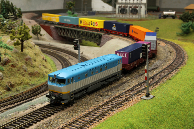  Šantenie s vláčikmi