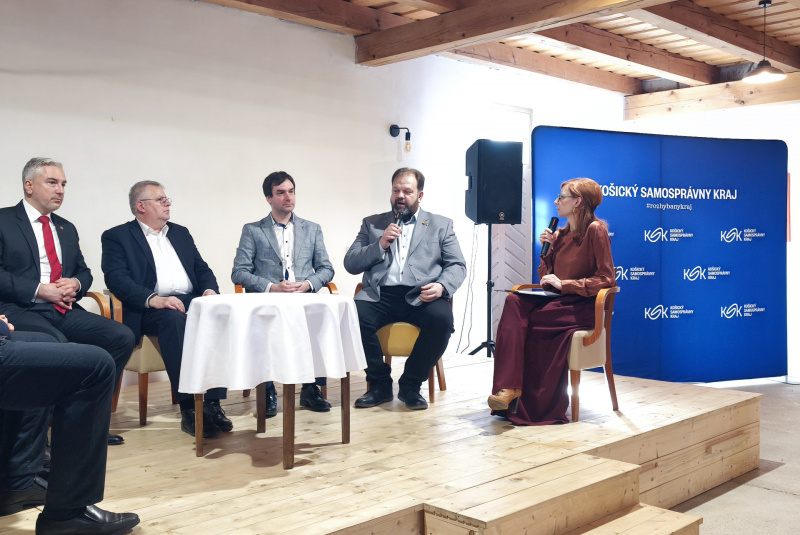 ODOVZDÁVANIE GRANTU TERRA INCOGNITA KSK - MÚZEUM BANSKÝCH VOZIDIEL 13.02.