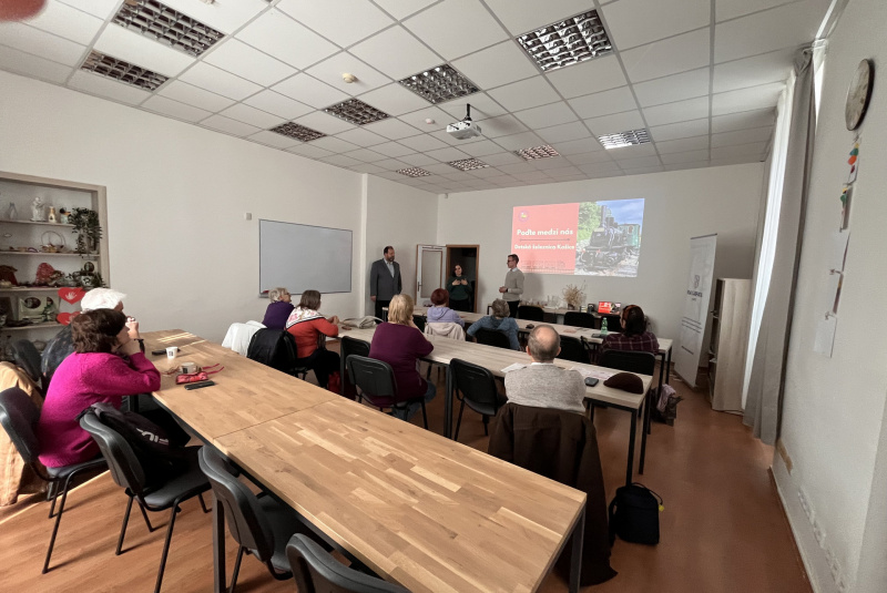  CENTRUM AKTÍVNEHO STÁRNUTIA - PRÍĎ MEDZI NÁS 10.3.