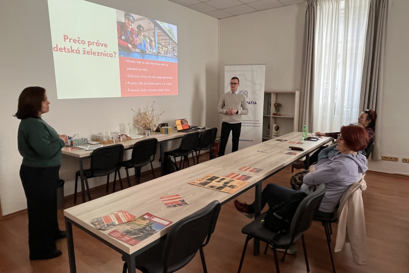  CENTRUM AKTÍVNEHO STÁRNUTIA - PRÍĎ MEDZI NÁS 10.3.