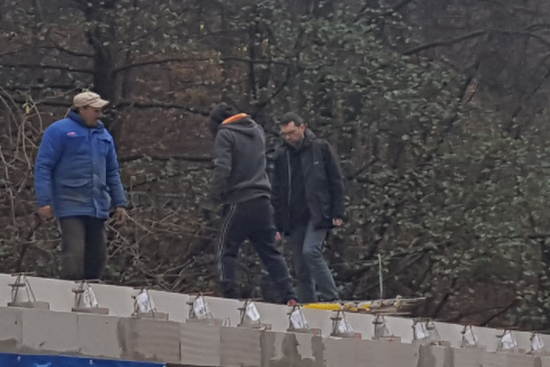 Staviame staničnú budovu