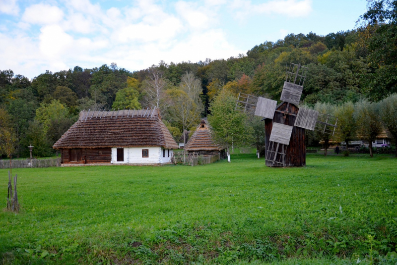 Vlakom do najväčšieho poľského skanzenu v SANOKU