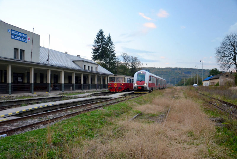 Vlakom do najväčšieho poľského skanzenu v SANOKU