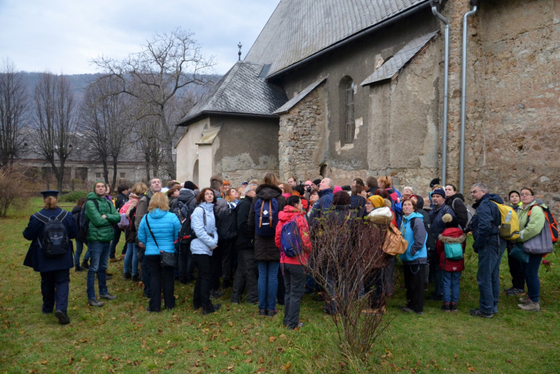 Vlakom za UNESCOM - Vlakom a retrobusom do Domice 17.11.2017