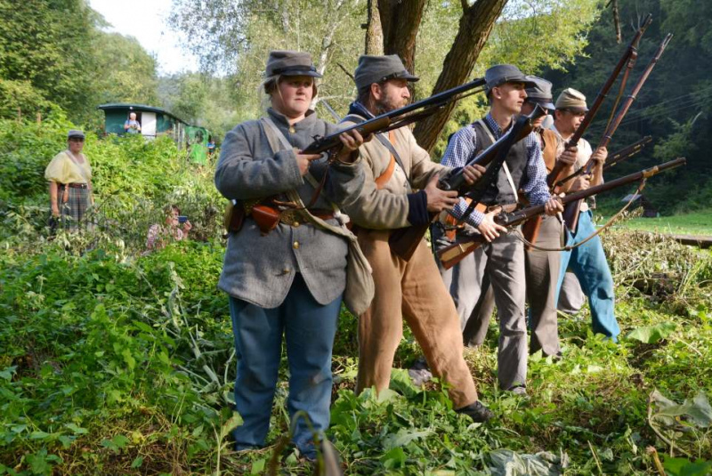 SEVER proti JUHU, rekonštrukcia slávnej bitky na detskej železni SEVER proti JUHU, rekonštrukcia slávnej bitky na detskej železni