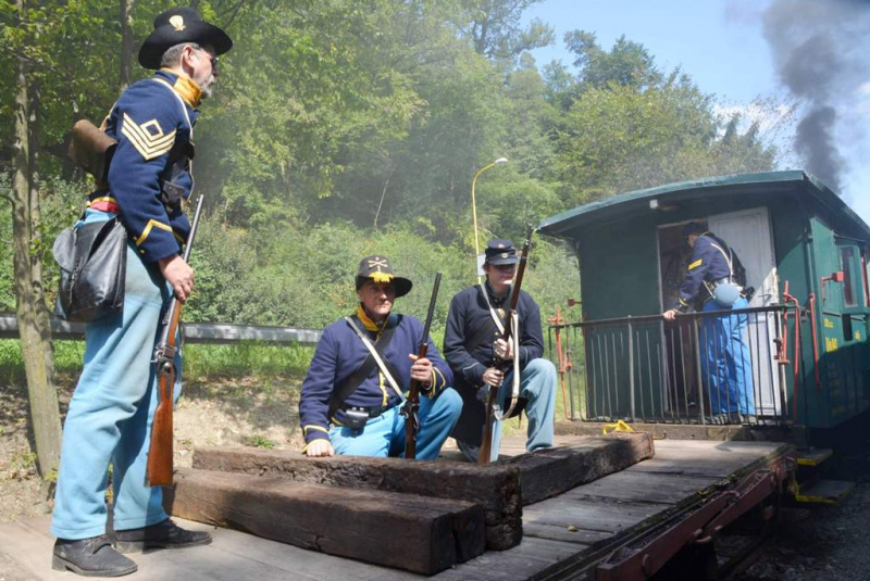 SEVER proti JUHU, rekonštrukcia slávnej bitky na detskej železni SEVER proti JUHU, rekonštrukcia slávnej bitky na detskej železni