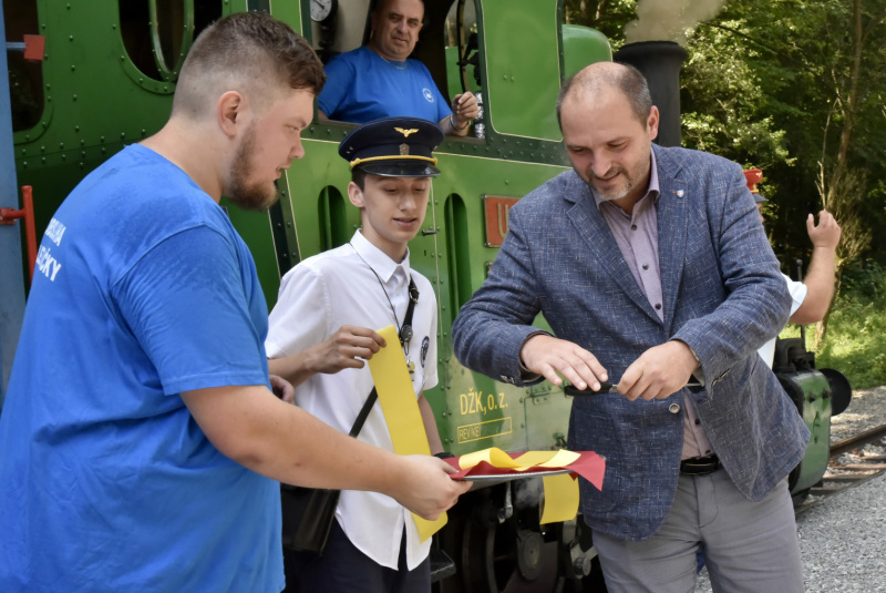 Obnovenie výhybne Vpred Obnovenie výhybne Vpred