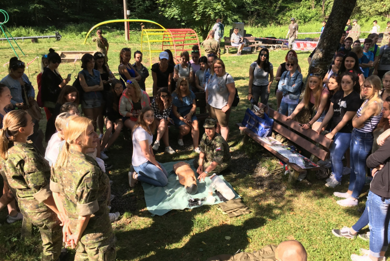 Vojaci na Detskej železnici Vojaci na Detskej železnici