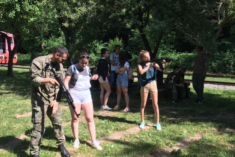 Vojaci na Detskej železnici Vojaci na Detskej železnici