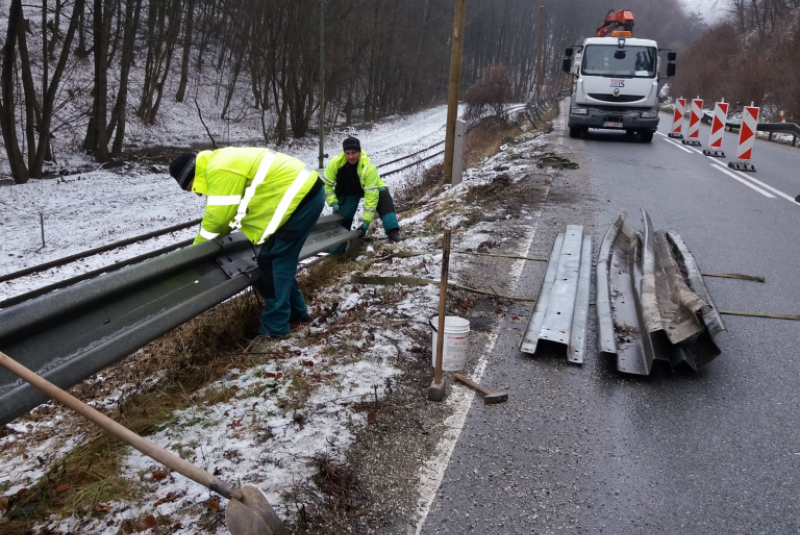 Začala oprava poškodených zvodidiel v Čermeli