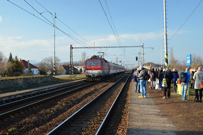 Vlakom na fašiangy na Tokaji