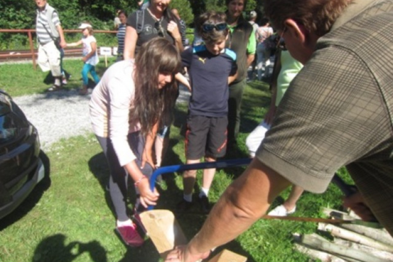 Ocko, poď sa s nami hrať 