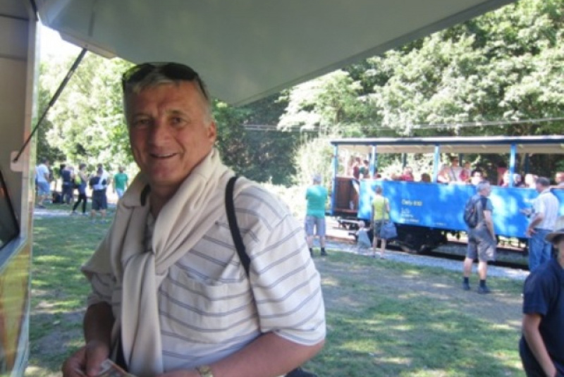 Ocko, poď sa s nami hrať Ocko, poď sa s nami hrať