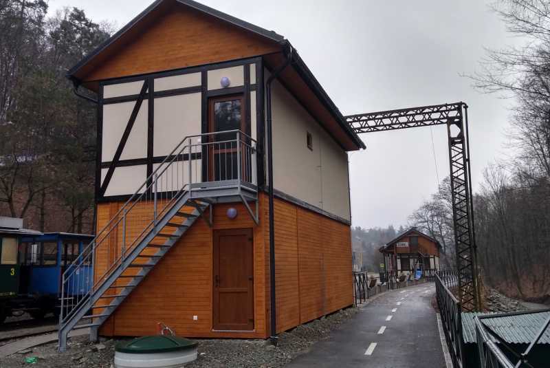  Nová staničná budova Stavadlo I Čermeľ