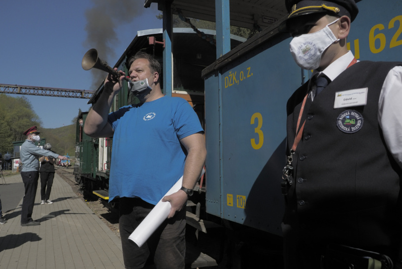  Otvorenie sezóny  - symbolický prázdny vlak počas korony 