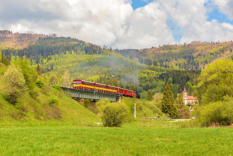  Parný vlak Košice - Dobšinská ľadová jaskyňa - Telgárt