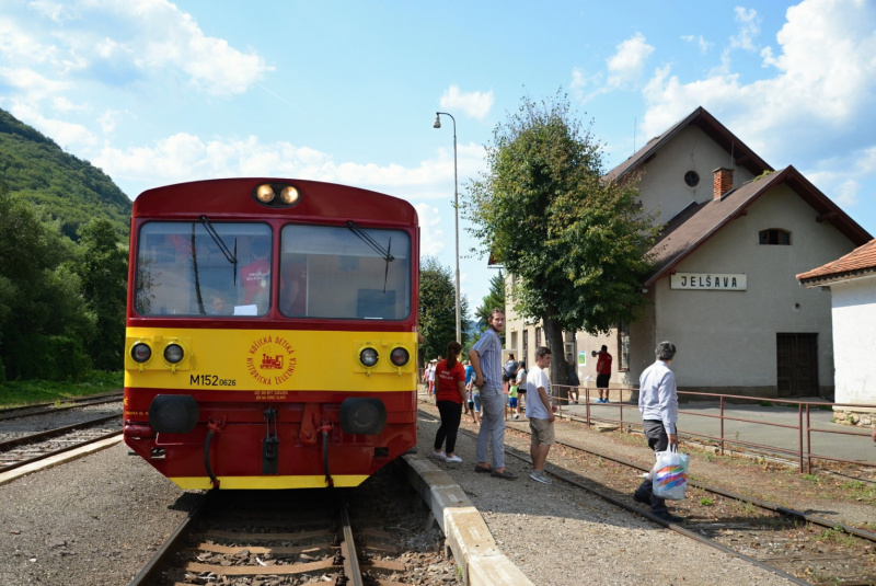  Vlakom na kaštielny deň do Jelšavy