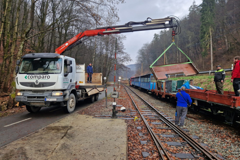 Oprava Katky vyvrcholí lakovaním v DPMK