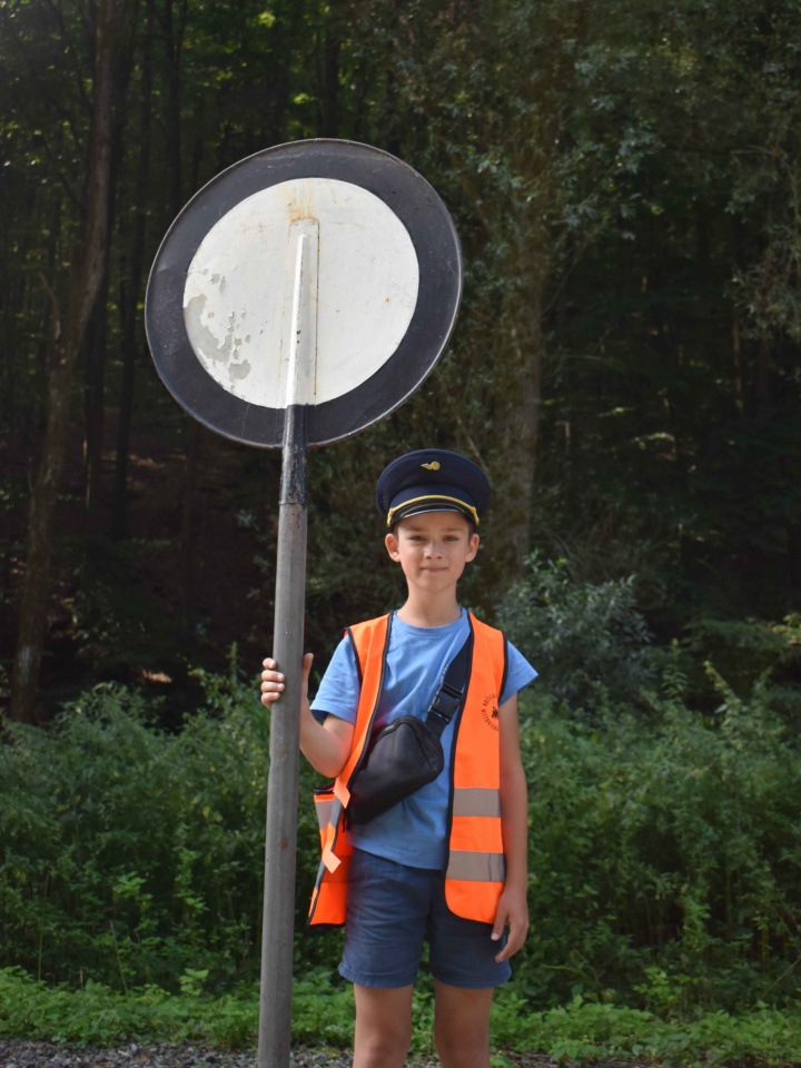 HOGYAN VÁLHAT ÖNKÉNTESSÉ