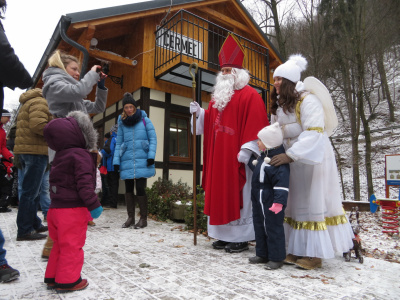 Mikulášskym vláčikom do Čermeľského údolia