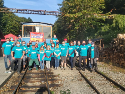 RASTIEME AJ VĎAKA VÝZNAMNEJ PODPORE U. S. Steel