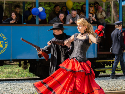SLÁVNOSTNÉ OTVORENIE S PREPADOM VLAKU